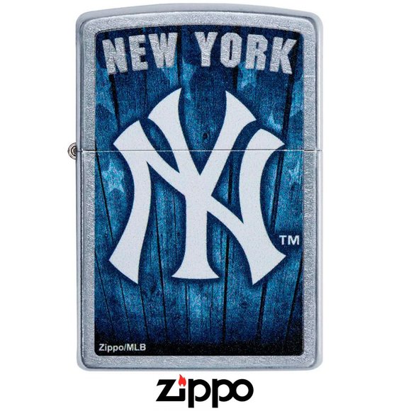 Zippo 29795 MLB New York Yankees Windproof Pocket Lighter - Picture 1 of 11